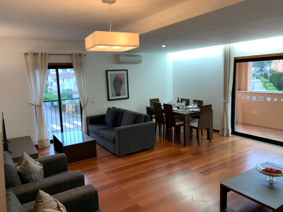 Luz Beach Luxury Apartment ภายนอก รูปภาพ